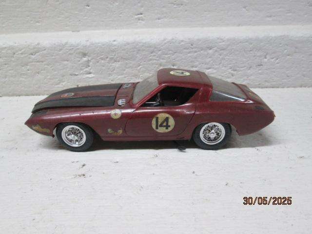 PLASTIC MODEL - 1:24 SCALE - FORD XP BORDINAT COBRA 1965