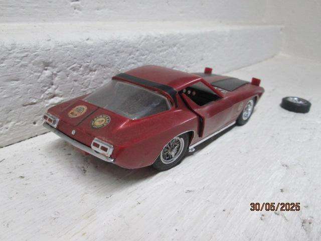 PLASTIC MODEL - 1:24 SCALE - FORD XP BORDINAT COBRA 1965
