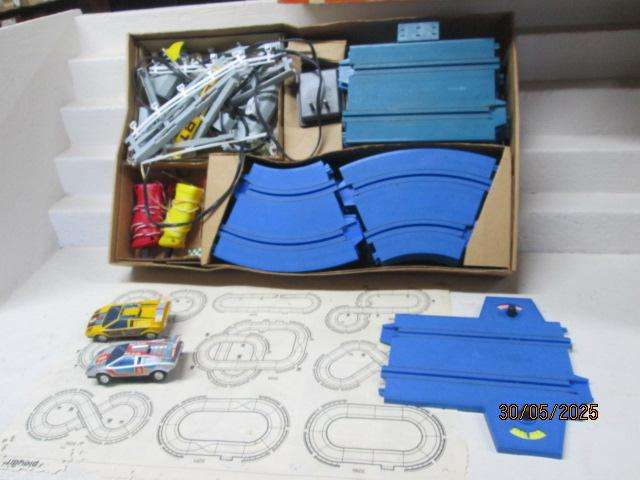 PLAYART - SUPERFAST - SLOT CAR RACING SET - BOXED