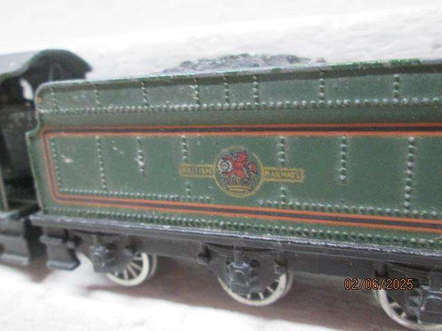 OO SCALE - HORNBY DUBLO - BR - STEAM LOCOMOTIVE - BRISTOL CASTLE - 2-RAIL