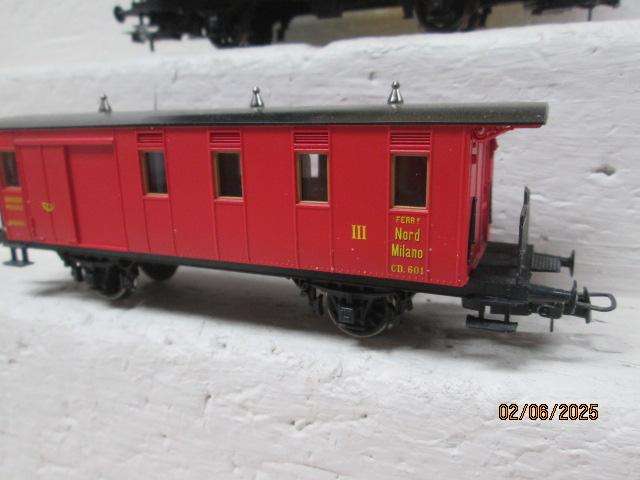 HO SCALE - RIVEROSSI - X2 COACHES (NORD MILANO)