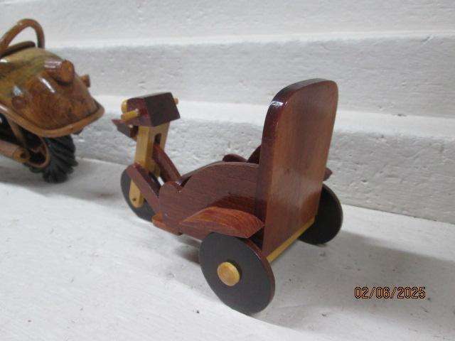 WOODEN MOTORBIKE - + TRICYCLE