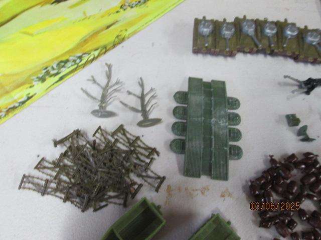 HO / OO SCALE - MINITURE PLAYSET BATTLEGROUND