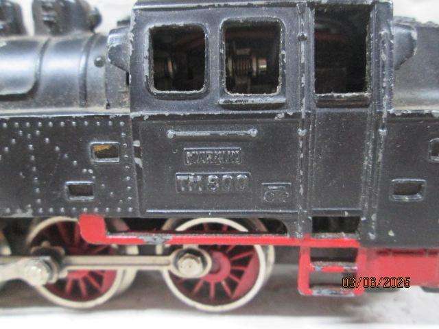 HO SCALE - MARKLIN - 0-6-0 STEAM LOCOMOTIVE
