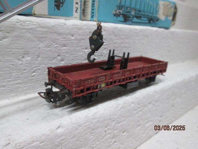 HO SCALE - MARKLIN - CRANE + FLAT BED WAGON - BOXED