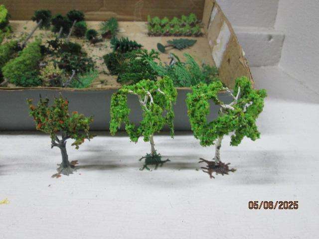 HO SCALE - VARIOUS TREES AND SCENERY MATERIAL (BEER BOX FULL)