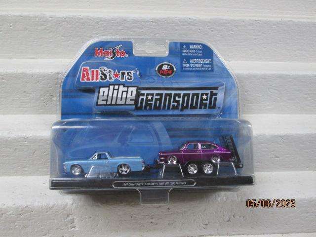 DIE CAST - MAISTO - 1969 EL-CAMINO BAKKIE WITH 1967 VW 1600 FAST BACK ON TRAILER
