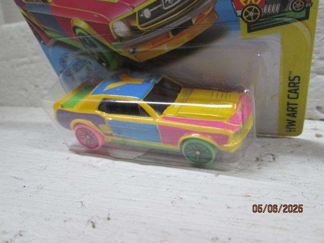 DIE CAST - HOTWHEELS - 1967 FORD MUSTANG COUPE