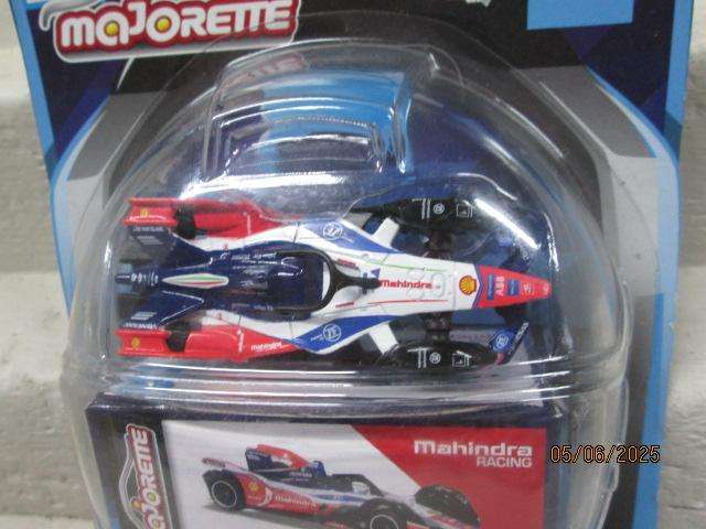 DIE CAST - MAJORETTE - FORMULA E MAHINDRA RACING - BOXED