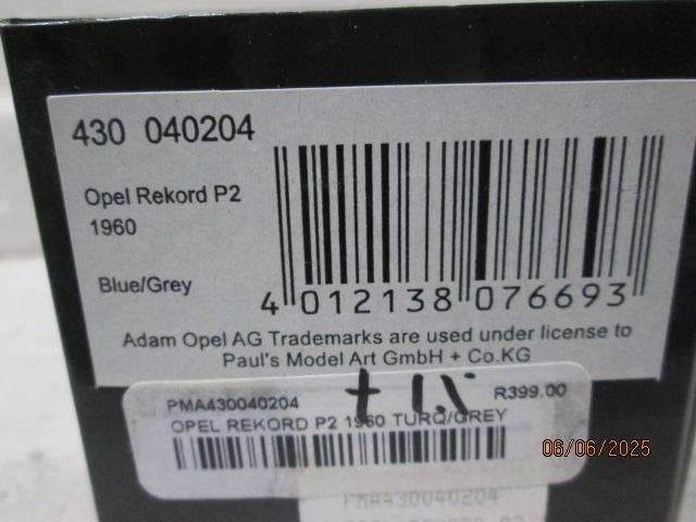 DIE CAST - MINICHAMPS - 1960 OPEL RECORD P2 - BOXED