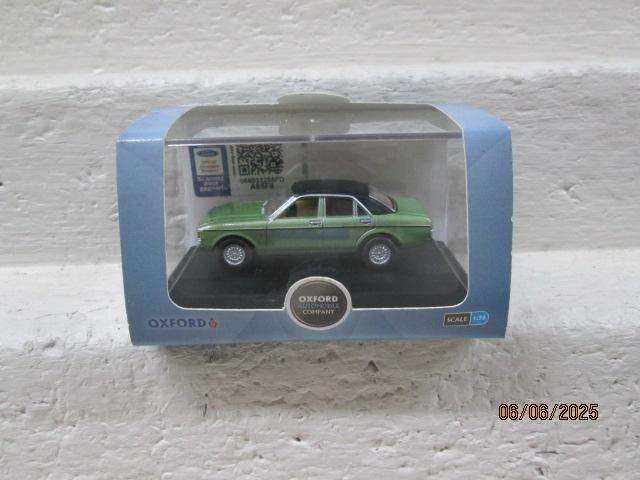 OO SCALE - FORD CONSUL/GRANADA - BOXED