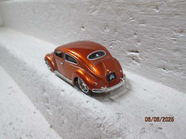 DIE CAST - MAISTO - VW BEETLE