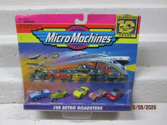 DIE CAST - MICRO-MACHINES - X5 RETRO ROADSTERS - BOXED