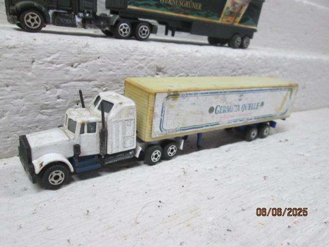HO SCALE - ROAD TRUCKS - X3