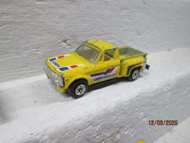 DIE CAST - YATMING MODELS - X6