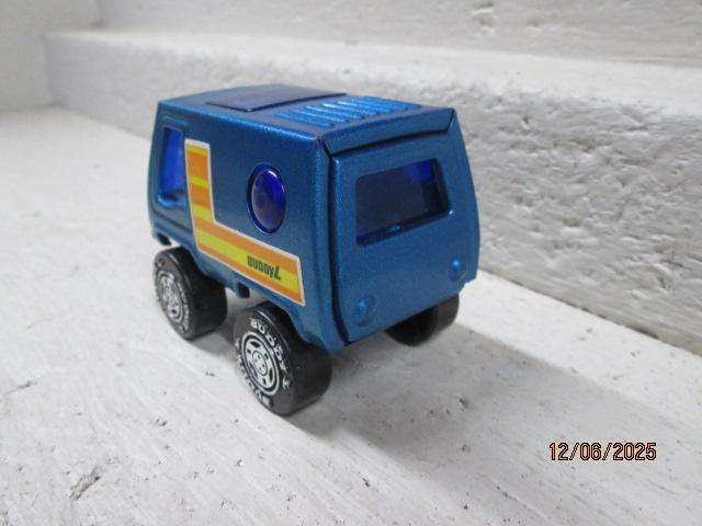 DIE CAST - BUDDY-L BLUE VAN