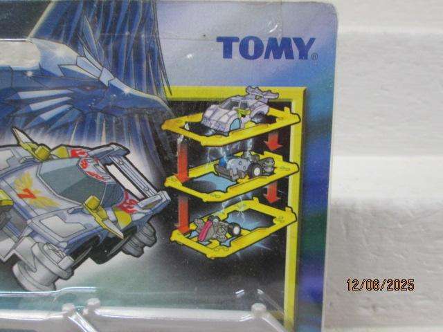 TOMY - BATTLEDECK SAINT PHOENIX - BOXED
