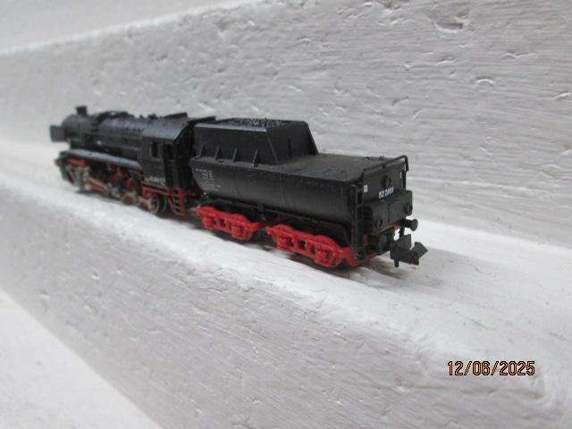 N SCALE - TRIX - 2-10-0 STEAM LOCOMOTIVE