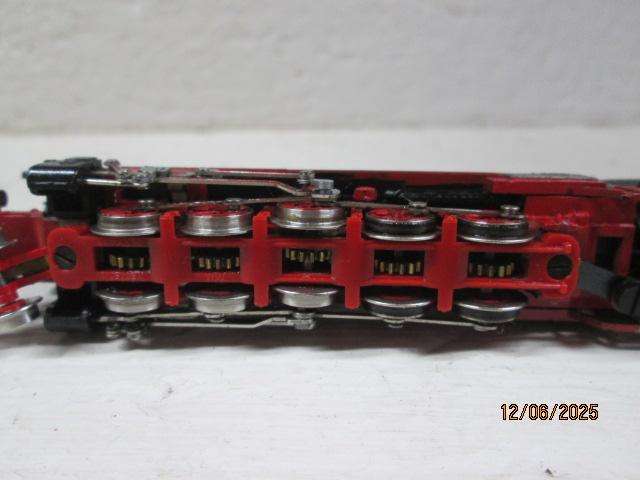 N SCALE - TRIX - 2-10-0 STEAM LOCOMOTIVE