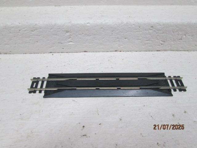 HO / OO SCALE - ATLAS - RE-RAILER STRAIGHT - NO.44