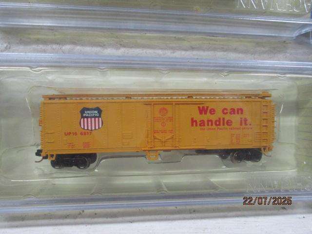 N SCALE - BACHMANN - UP 50 FOOT BOX CARS - X5 - BOXED