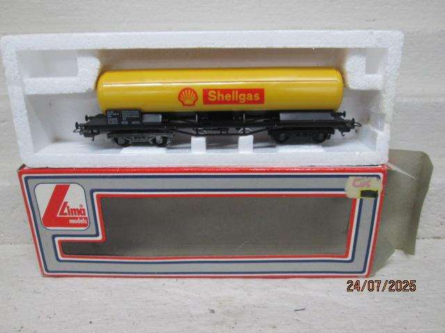 HO SCALE - LIMA - SHELLGAS TANKER - BOXED