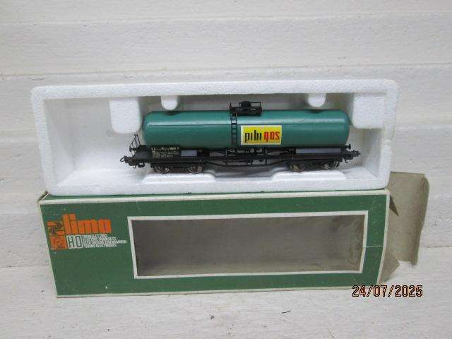 HO SCALE - LIMA - PIBI GAS TANKER - BOXED