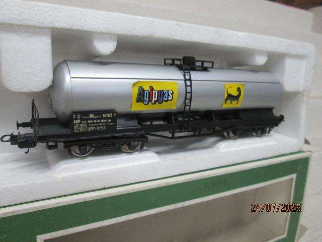 HO SCALE - LIMA - AGIPGAS TANKER - BOXED