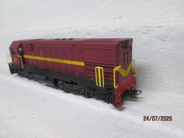 HO SCALE - FRATESHCHI - CLASS 35 DIESEL LOCOMOTIVE - BOXED