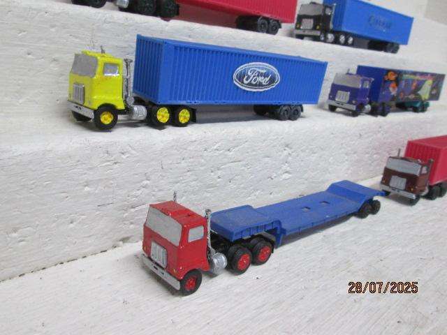 HO SCALE - ROAD TRUCKS - X8 (3D PRINTED)