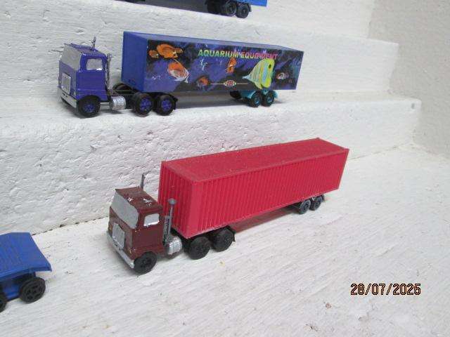 HO SCALE - ROAD TRUCKS - X8 (3D PRINTED)