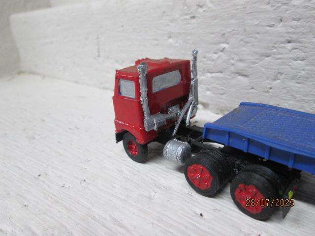 HO SCALE - ROAD TRUCKS - X8 (3D PRINTED)