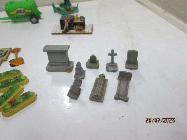 HO SCALE - LARGE AMOUNT OF MODEL RAILWAY SCENERY INCLUDING GRAVEYARD ETC