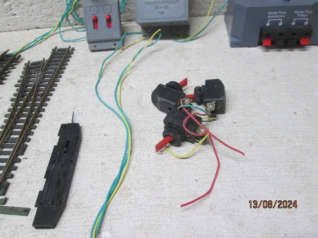 HO / OO SCALE - FRATESCHI TRACK & CONTROLLER