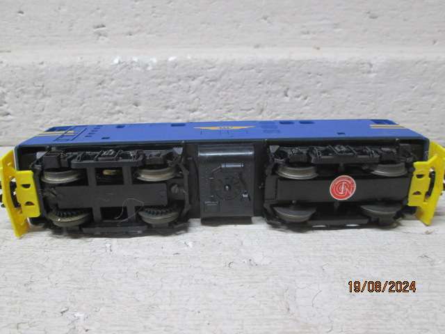 HO SCALE - LIMA - SAR - BLUE 5E ELECTRIC LOCOMOTIVE - BOXED