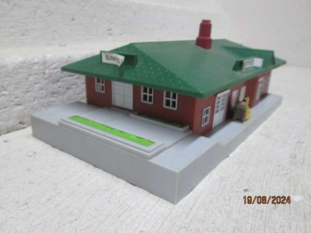 HO SCALE - BACHMANN - MAIN STATION BUIL,DING