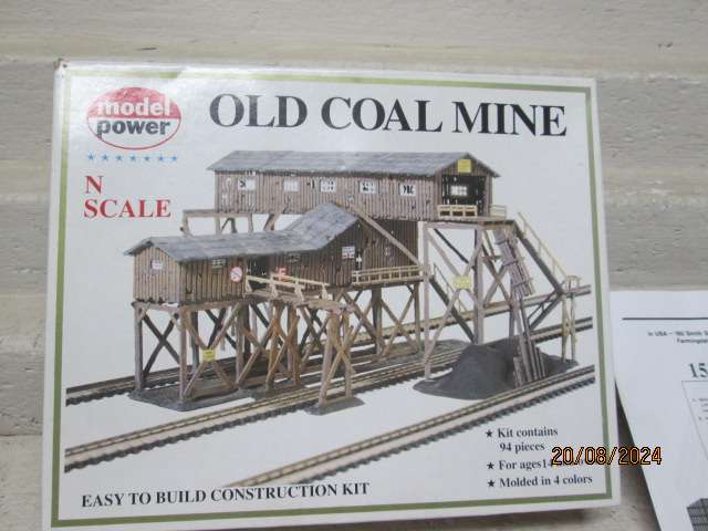 N SCALE - MODEL POWER - OLD COAL MINE - BOXED