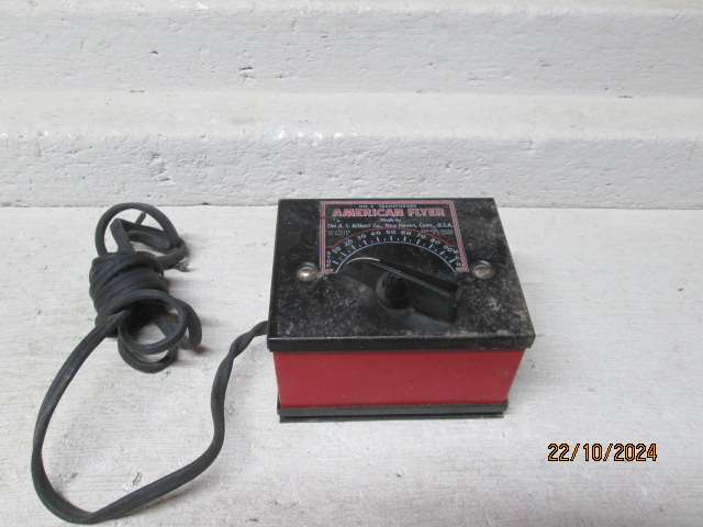 S SCALE - AMERICAN FLYER - CONTROLLER / TRANSFORMER