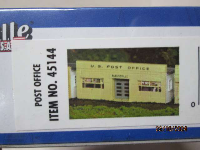 HO SCALE - BACHMANN - POST OFFICE - KIT - BOXED