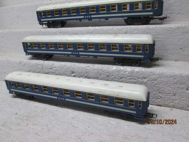 HO SCALE - LIMA - SAR - BLUE TRAIN COACHES - X4