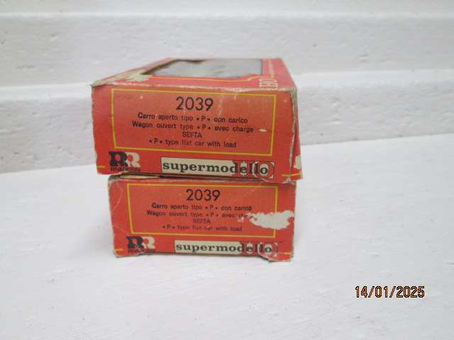 HO SCALE - RIVEROSSI - X2 OPEN GOODS WITH COAL LOAD - BOXED
