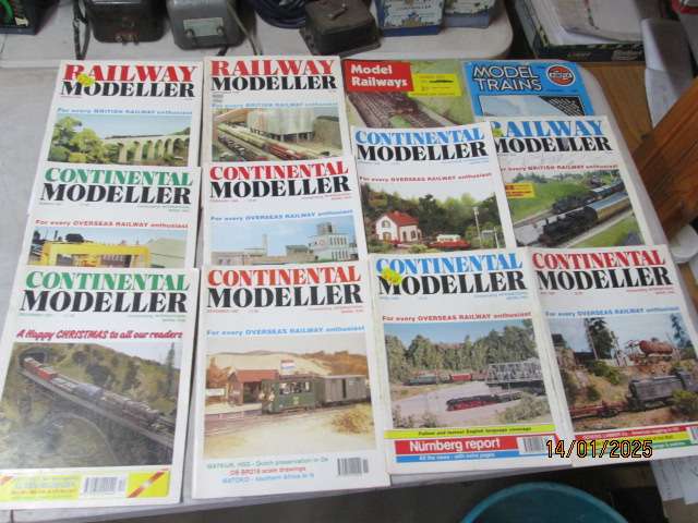 VARIOUS MODEL TRAIN MAGAZINES - X12