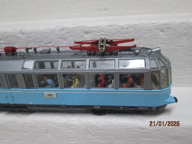 HO SCALE - ROCO - DB RAILCAR LOCOMOTIVE - BOXED