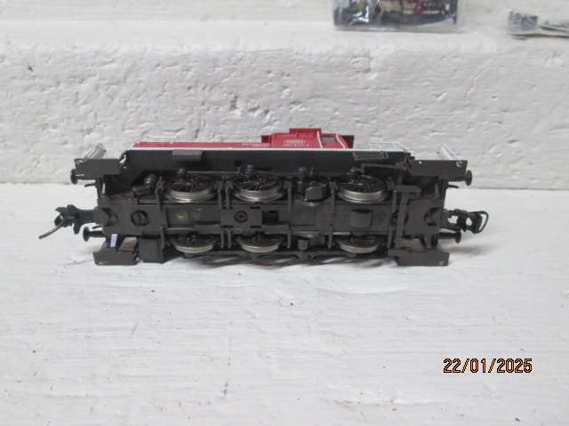 HO SCALE - ROCO - DB RED DIESEL LOCOMOTIVE - BOXED