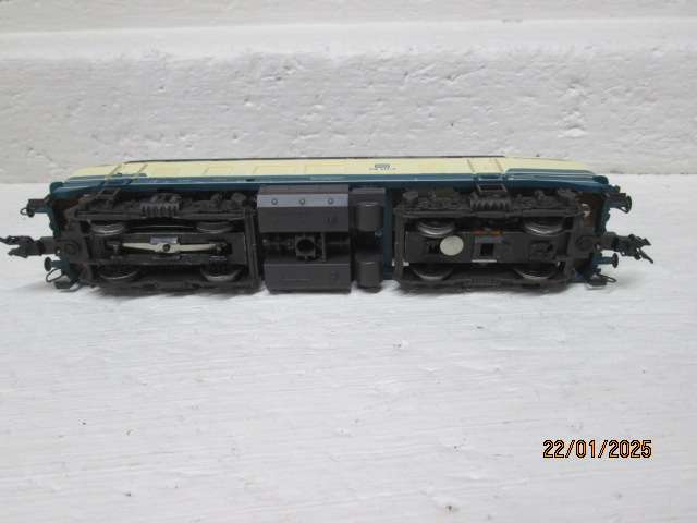 HO SCALE - FLEISCHMANN - DB DIESEL LOCOMOTIVE - BOXED