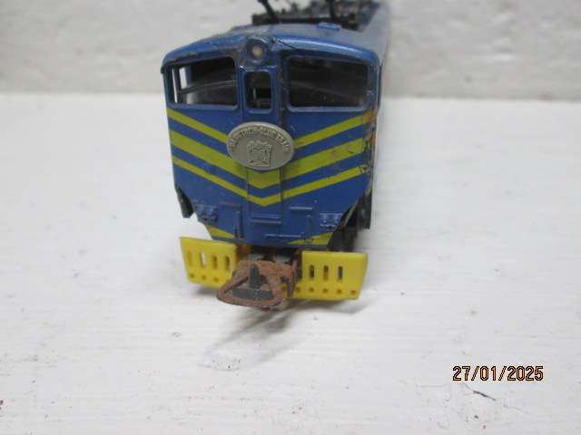 HO SCALE - LIMA - SAR -BLUE 5E ELECTRIC DUMMY LOCOMOTIVE