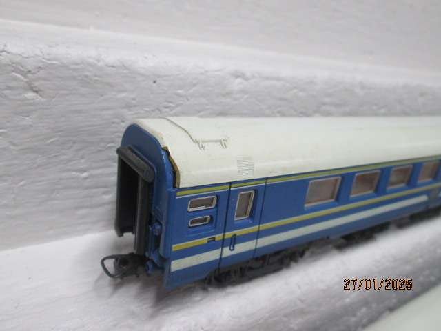 HO SCALE - LIMA - SAR - BLUE TRAIN COACHES - X2 (GOLD 'B' LOGO)