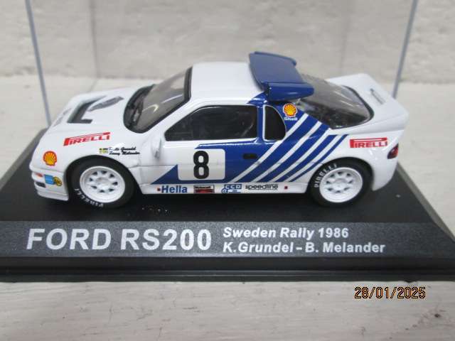 DIE CAST 1:43 SCALE - RALLY CAR -  FORD RS 200
