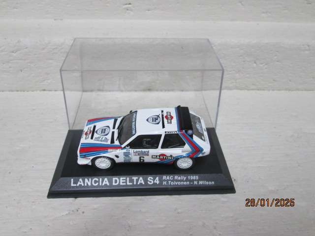 DIE CAST 1:43 SCALE - RALLY CAR -  LANCIA DELTA S4
