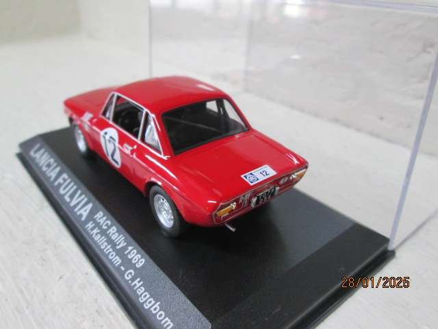 DIE CAST 1:43 SCALE - RALLY CAR -  LANCIA FULVIA